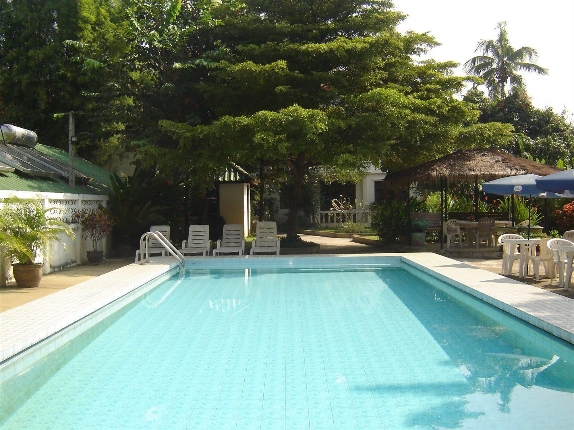 Golden Cupids Hotel Chiang Mai Buitenkant foto