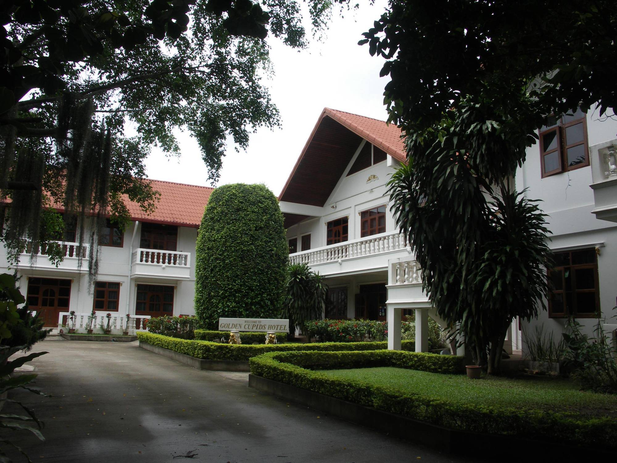 Golden Cupids Hotel Chiang Mai Buitenkant foto